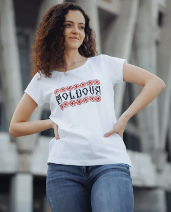 Футболка Moldova для женщин