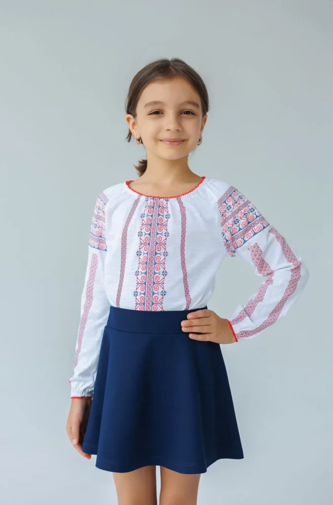 Блузка в национальном стиле