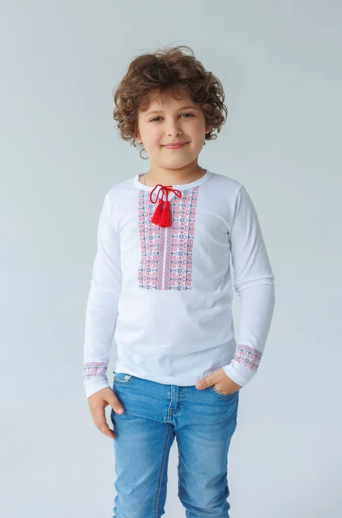 Блузка в национальном стиле