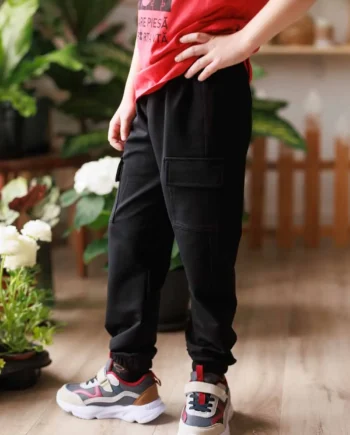 Pantaloni băieți