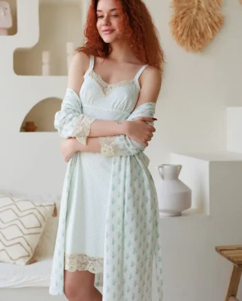 Ночная сорочка с халатом