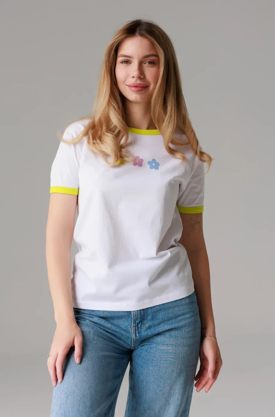 Tricou