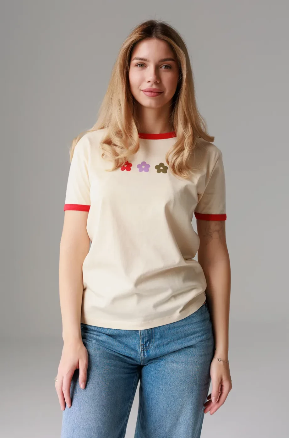 Tricou