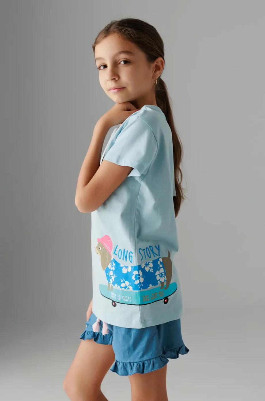 Tricou
