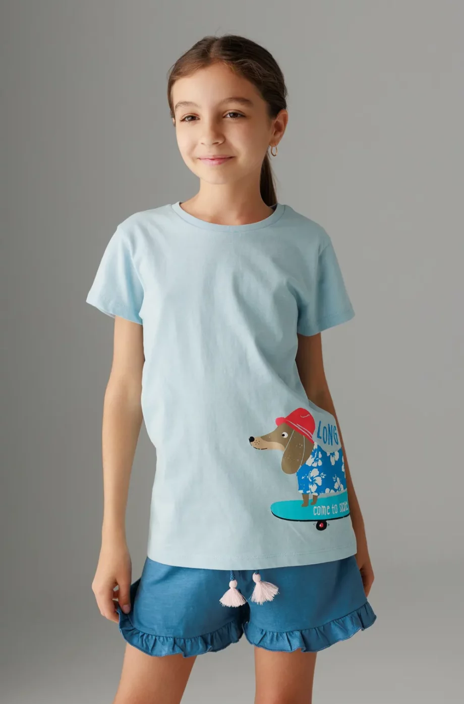 Tricou