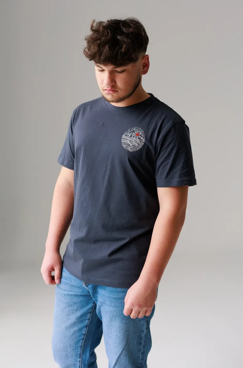 Tricou