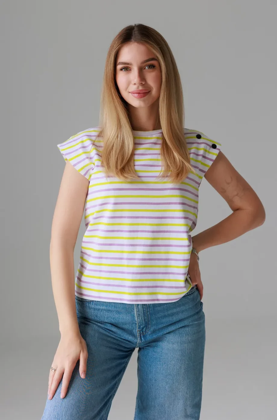 Tricou