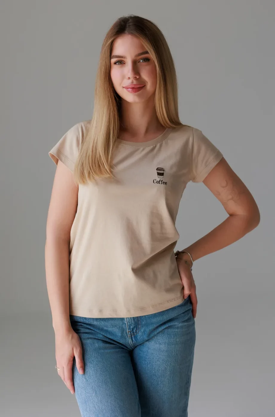 Tricou