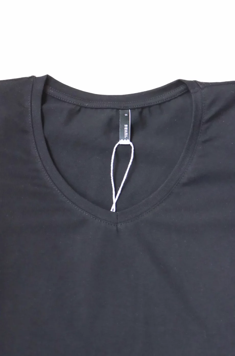 Tricou