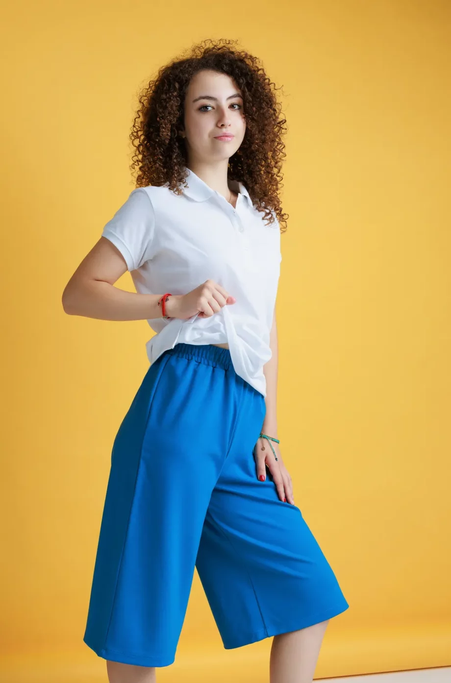 Pantaloni scurți
