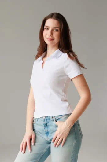Tricou