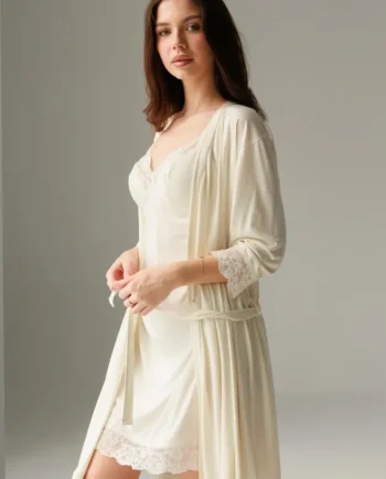 Ночная сорочка с халатом