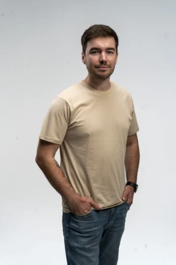 Tricou