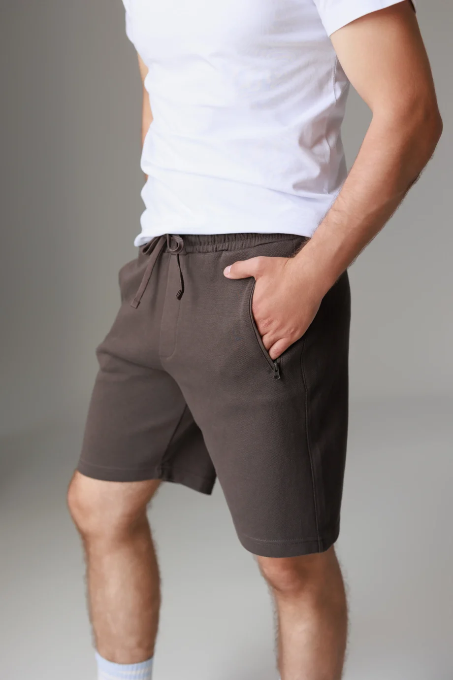 Pantaloni scurți