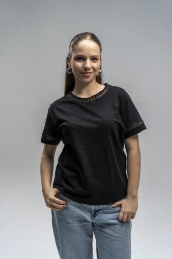 Tricou