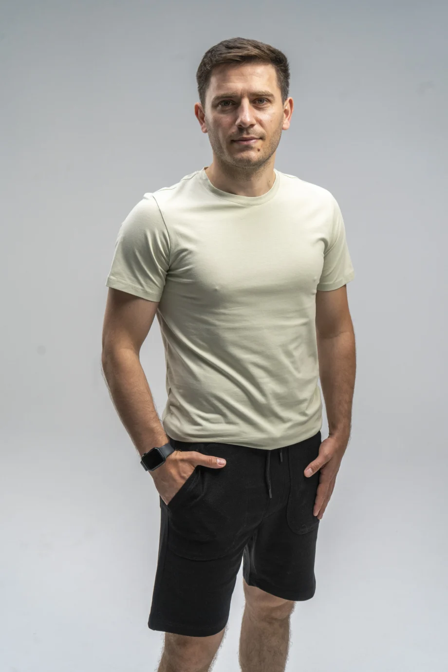 Pantaloni scurți