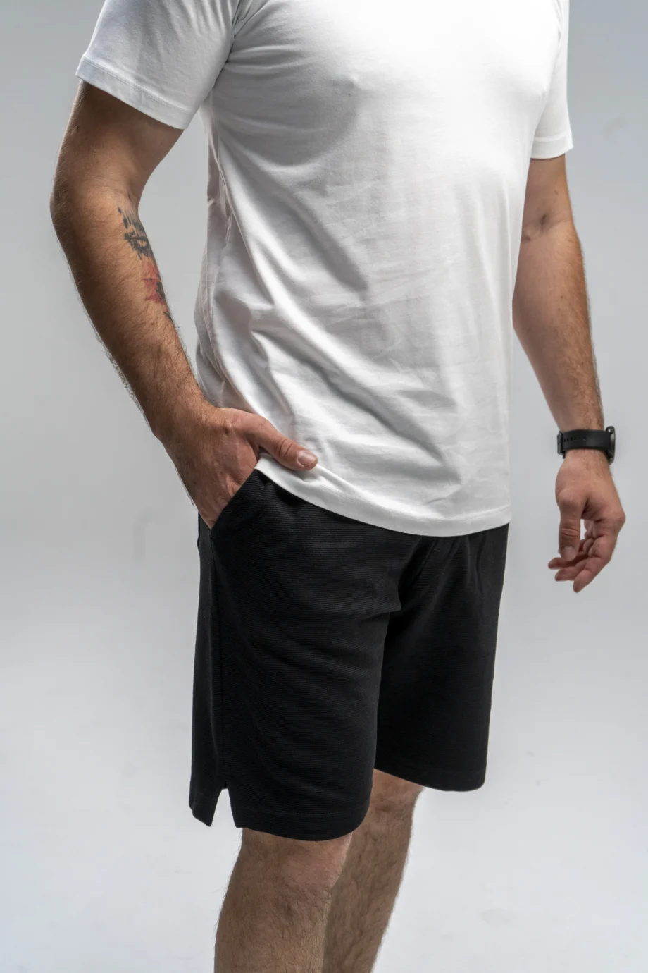 Pantaloni scurți