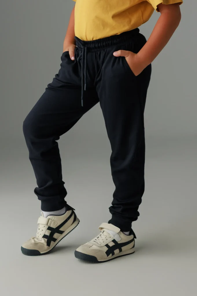 Спортивные штаны