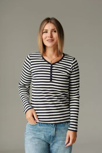 Футболка с длинным рукавом