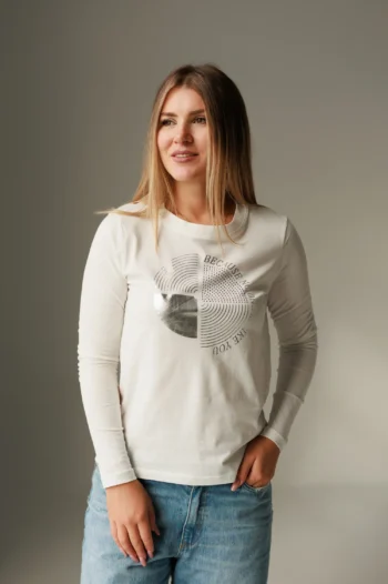 Футболка с длинным рукавом