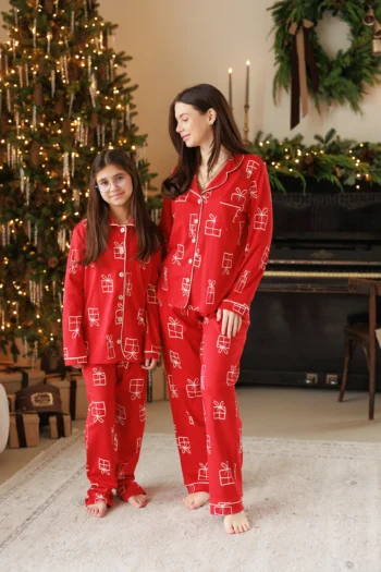 Pijama „Cadouri”