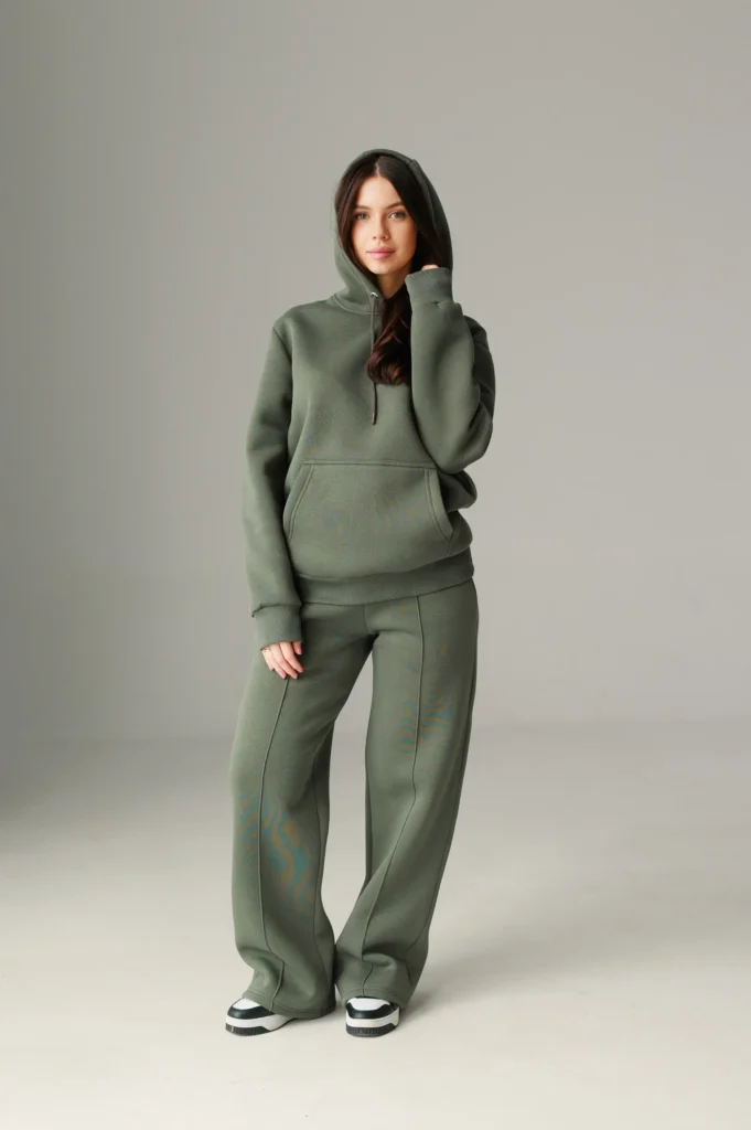 Флисовый спортивный костюм